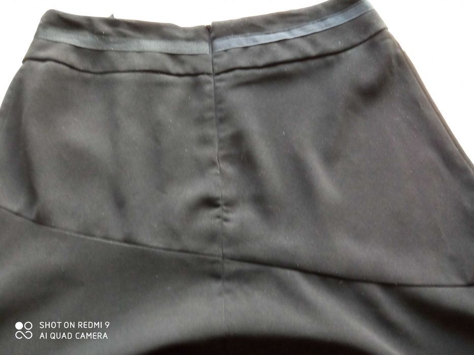 River Island 14 42 czarna angielska spódnica asymetryczna 82 cm pas