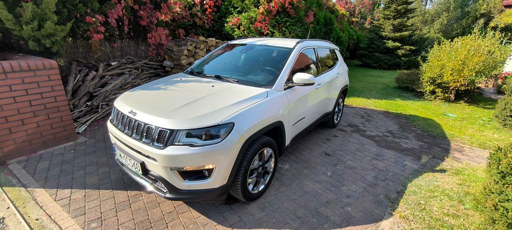 Samochód Jeep Compass 1.4T 170KM wersja Limited 4x4 automat