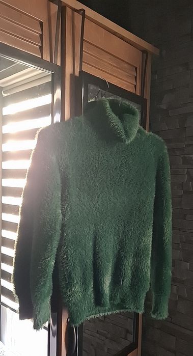 Golf ciemnozielony z Wełną, zimowy ciepły