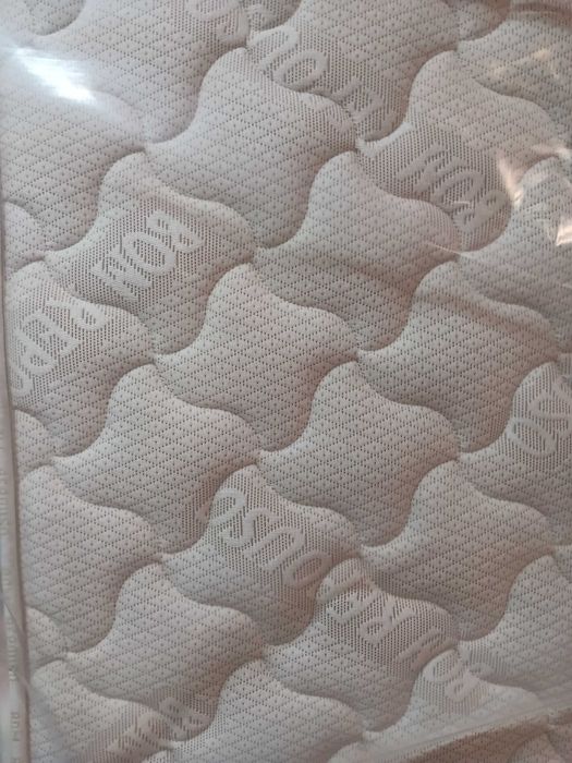 Colchão Medicinal 183 x 133 NOVO