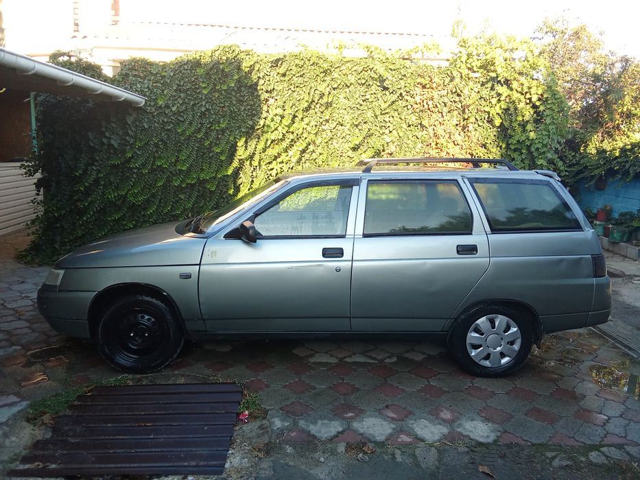 Продам авто ваз21114