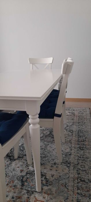 Conjunto Mesa Extensivel e 6 Cadeiras (IKEA)