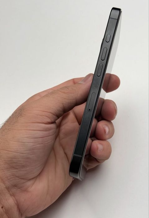 iPhone 16 pro  255Gb neverlock батарея 90%  фіз-sim без ремонтів