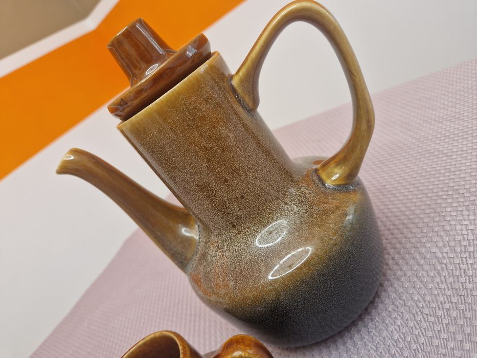 Dzbanek i mlecznik porcelit Mirostowice proj. Adam Sadulski fason: Agat