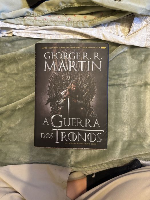 As cronicas de gelo e fogo - Game of thornes