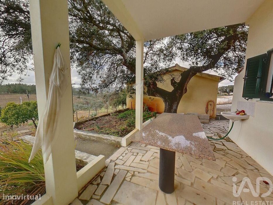 Casa / Villa T3 em São Pedro do Esteval de 179,00 m2
