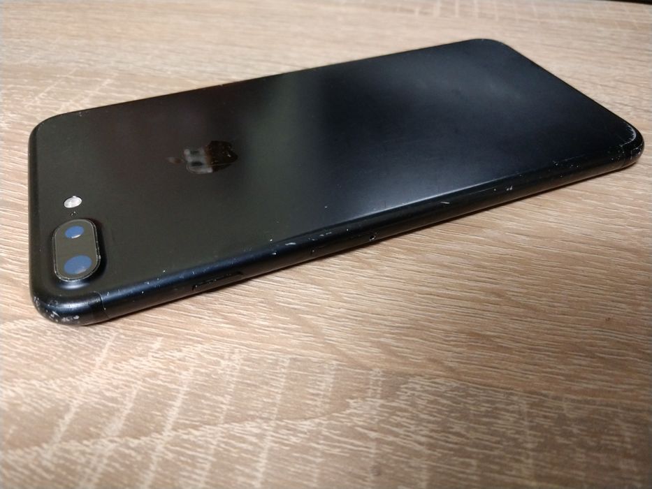 iPhone 7 plus не робочий