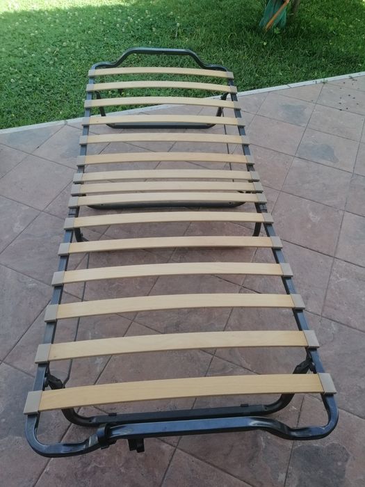 vendo estrado de ripas para desocupar