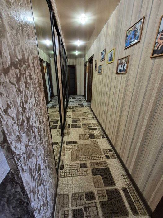 Продам 3 кімн. квартиру з КАПІТАЛЬНИМ РЕМОНТОМ. 2/9 цегл. 60000
