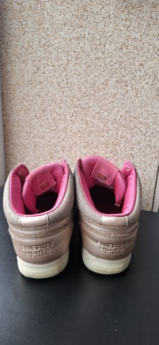 Чоботи skechers для дівчинки