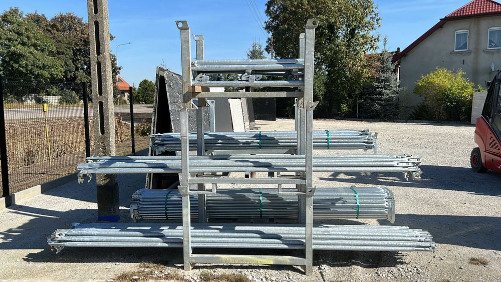 Nowe rusztowanie typ Baumann z podestami alu-sklejkowymi 8X15,35