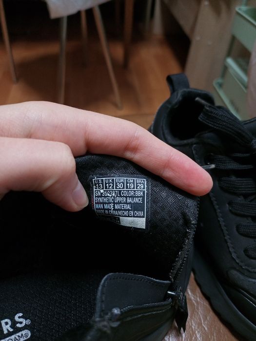 Снікерси кросівки дитяче взуття skechers 30 розмір
