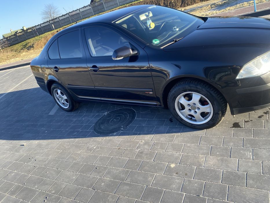 Шкода октавія 1.6 бензина МРІ