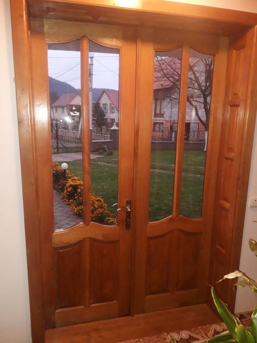 Двері дубові 2.30 на 1.60