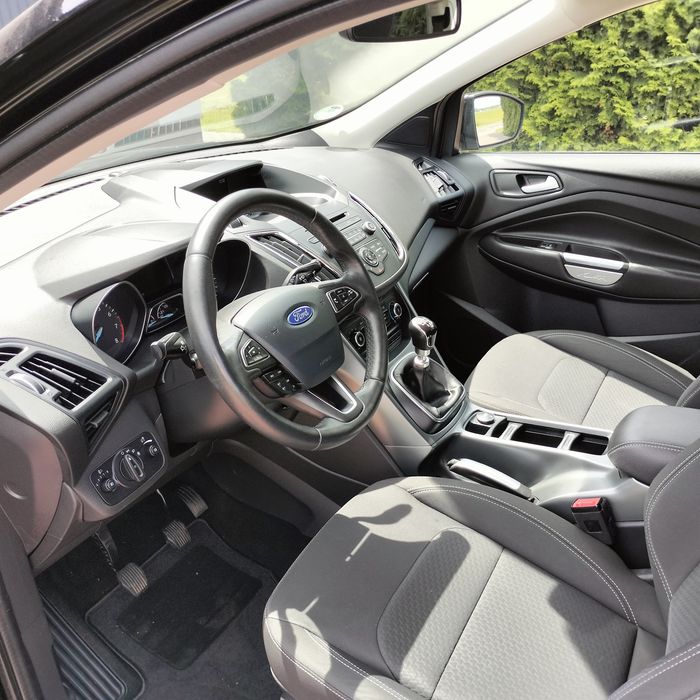 Ford Kuga 1.5 benzyna EcoBoost 2018 rok