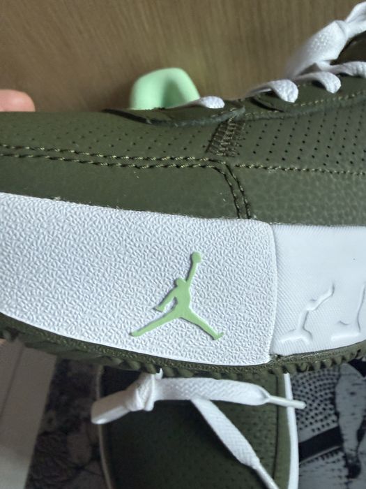 Buty chłopięce  Jordan DAY1 EO (GS) r. 40 Nowe Oryginalne Khaki