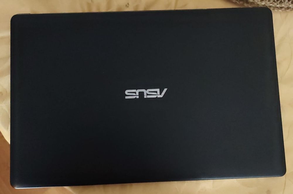 Vendo laptop Asus