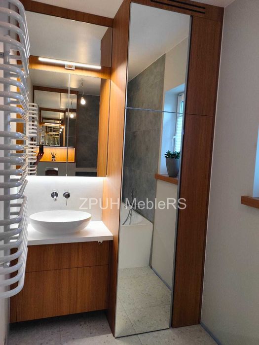 Meble na wymiar, montaż mebli sklepowych