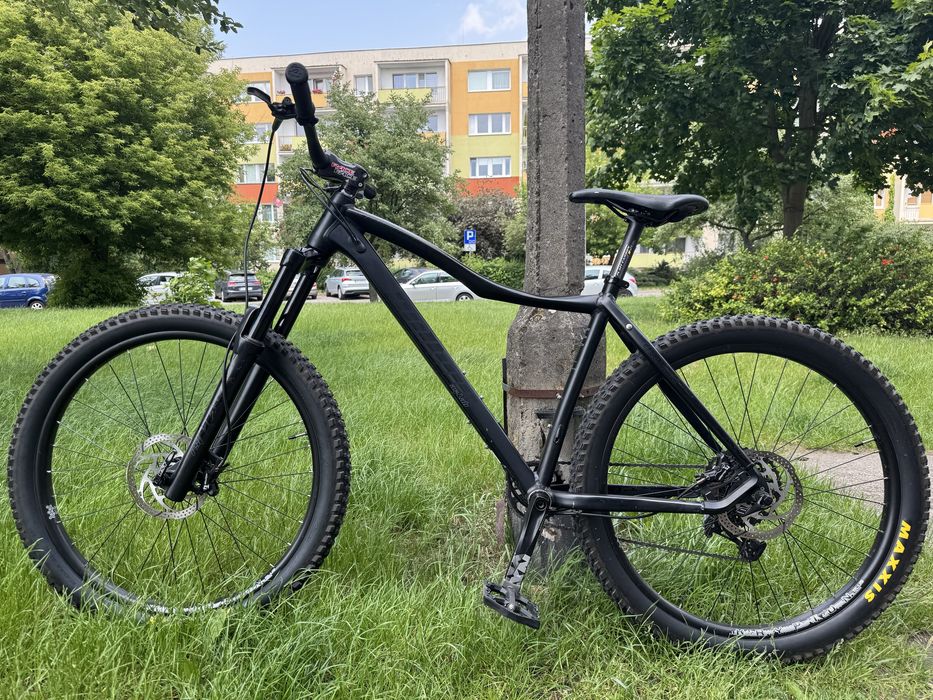 Author versus rama m,kolo 27,5