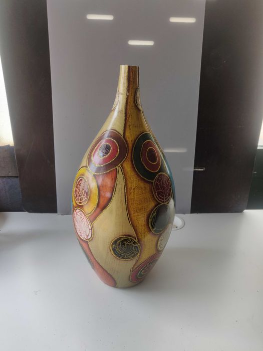 Vaso pintado à mão