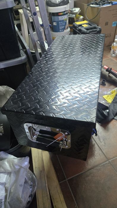 Caixa Metalica Nova com fechadura