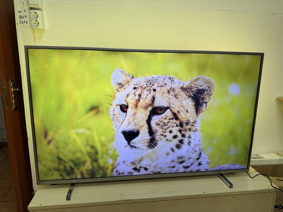 Телевізор Philips 50PUS6754/12 50” 4K Ambilight Smart TV Dolby Vision