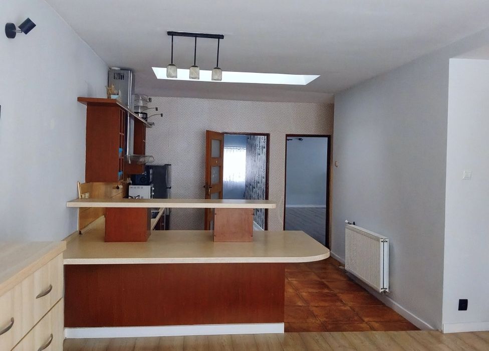 Dom  z dużą działką.