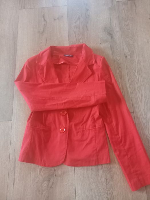 Czerwona marynarka rozmiar 36