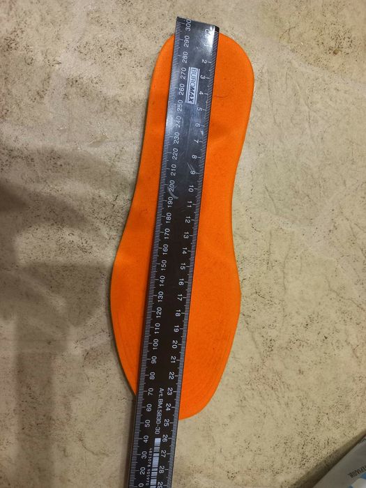 Кроссовки подростковые