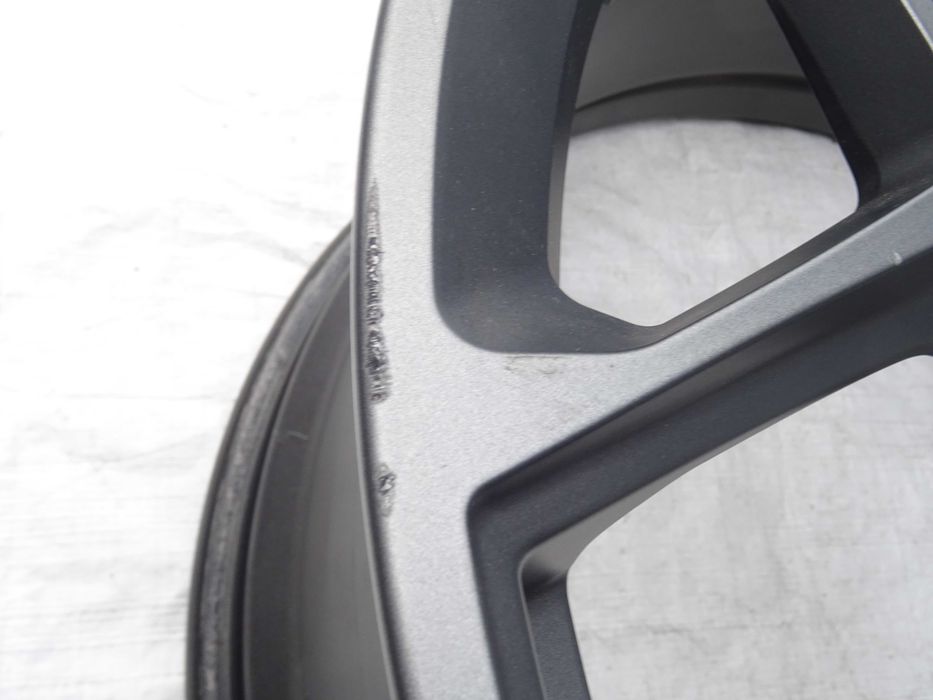 alu felga aluminiowa audi rs6 c8 rs7 22 kuta 4k0,601025ct 4k0,601025cq