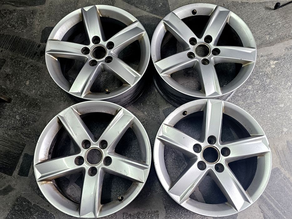 Oryg Alu Felgi 16" AUDI A3 A4 A5 VW 5x112