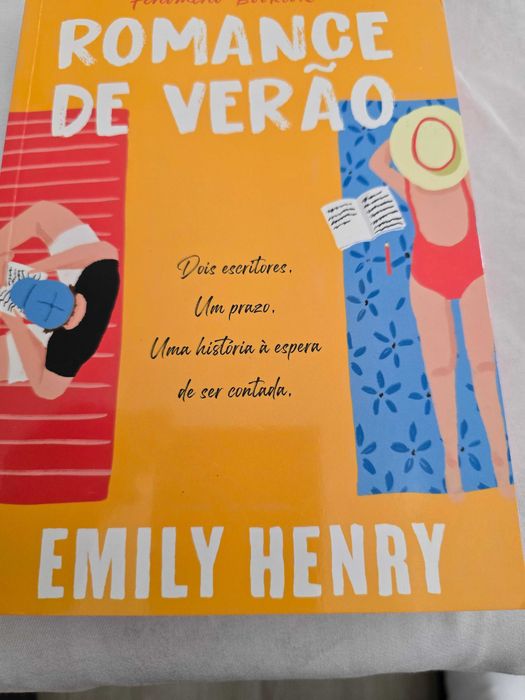 Livro de Emily  Henry/Verão Romance de Verão