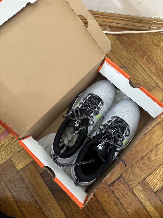 чоловічі бігові кросівки Nike Downshifter 12 DD9293 005