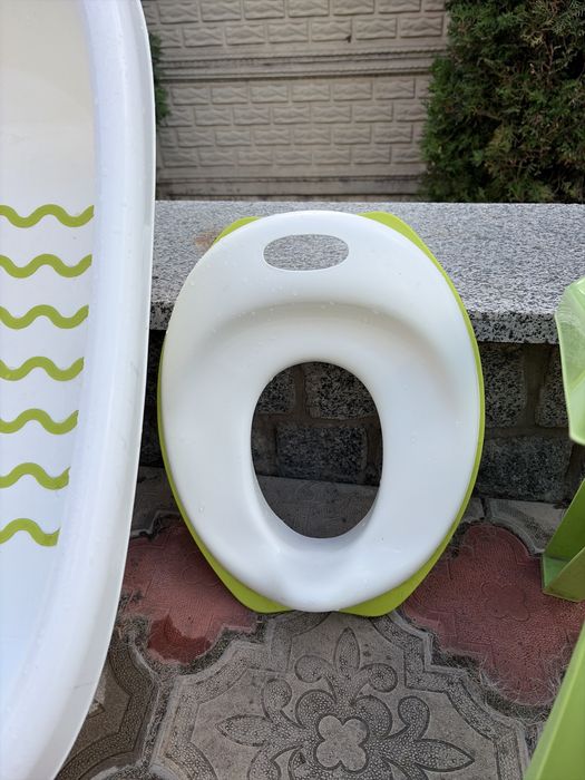 Ванночка ikea lattsam, стульчак ikea, крісло пластикове