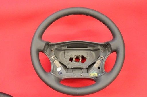 Kierownica Mercedes W203 C-klasa nowa skóra