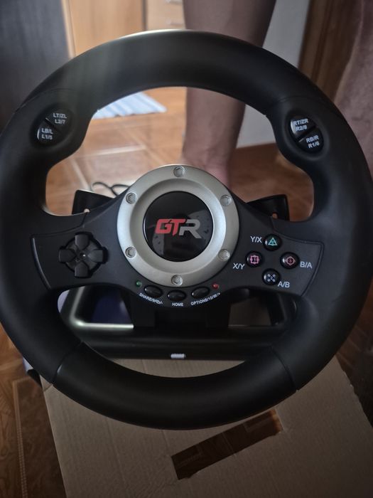 Volante e pedais  para PS3, PS4,XBOX e PC