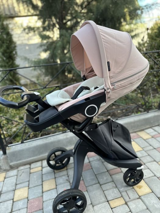 Коляска Stokke Xplory V6 3 в 1.Люлька ,прогулочный блок и