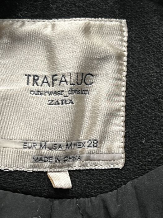 Тепле пальто Zara жіноче