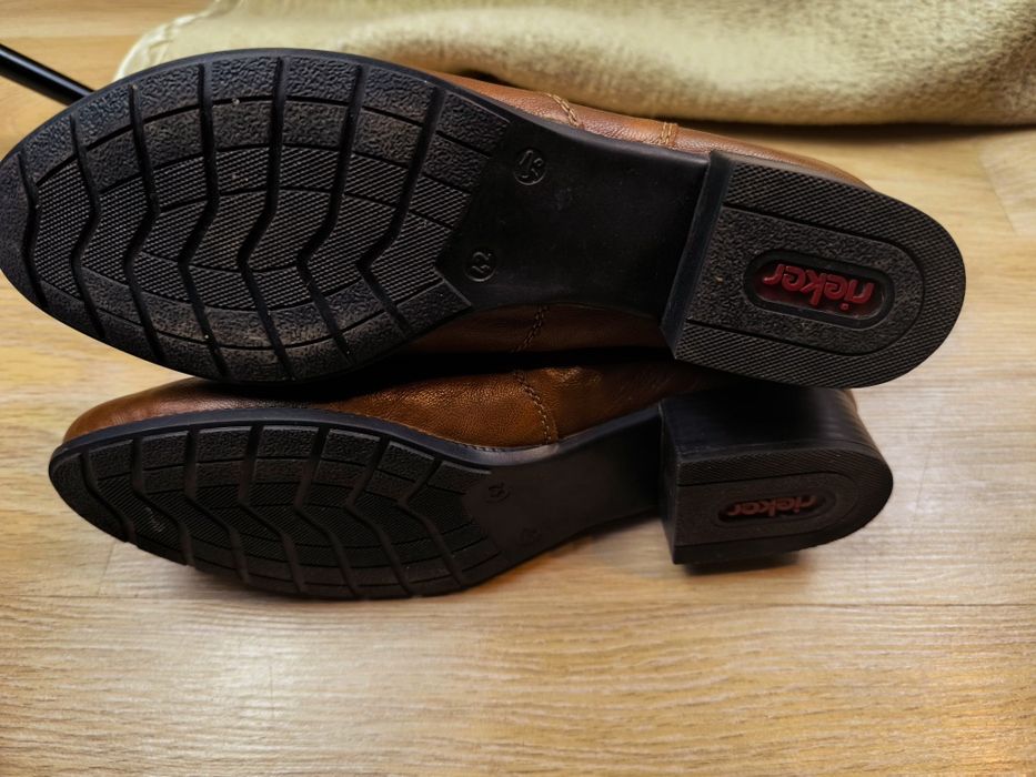 Brązowe buty za kostkę rieker 42