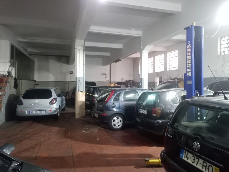 Trespassa Oficina Auto no centro da cidade São João da Madeira