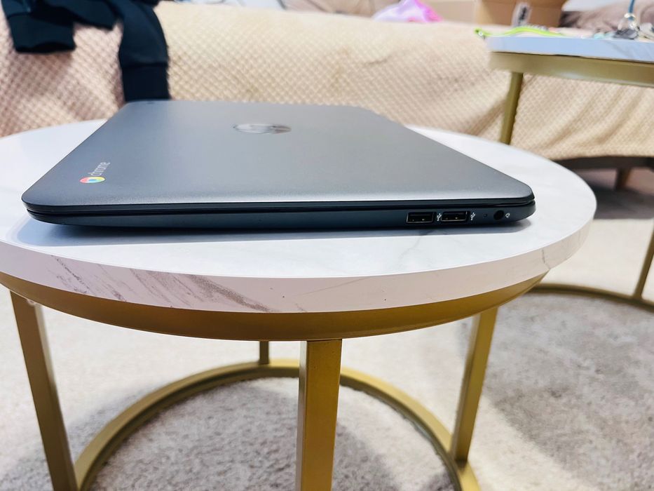 Laptop HP chrome