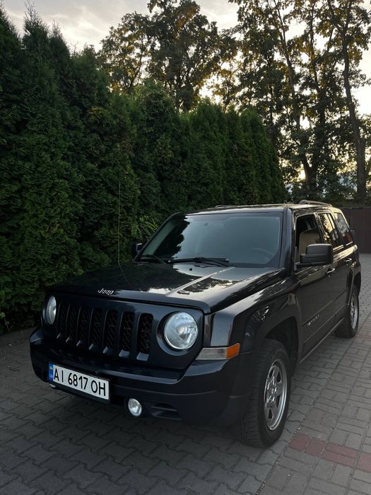 Продам jeep patriot