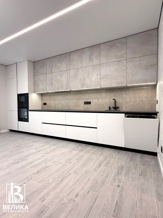 Продаж Таунхаус 120м2+2 сот парковка новий ремонт Гатне Київ 3хв