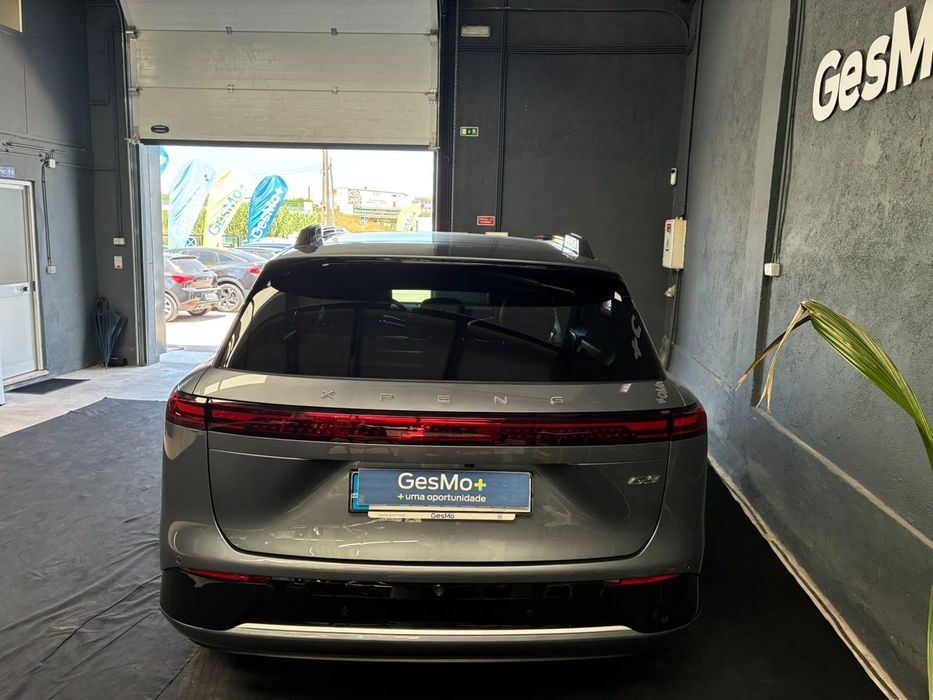 Xpeng G9 78.2 kWh Standard Range