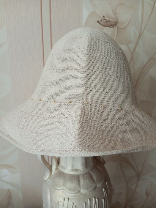 Продам шляпки женские