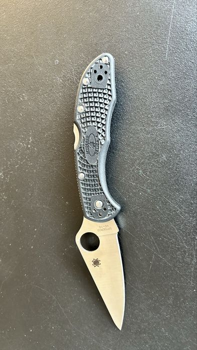 Spyderco Delica 4