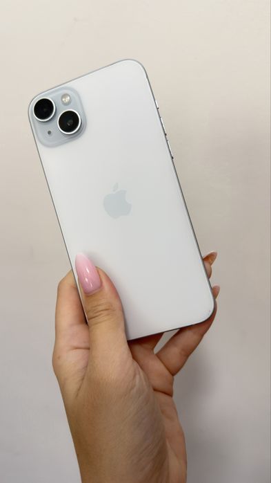 Б/У Apple iPhone 15 Plus 256