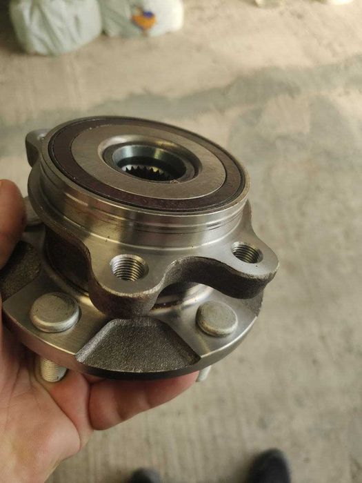 Ступица передняя в сборе Toyota RAV4 2012-2018 HB613259