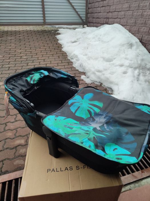 Люлька  від коляски  Cybex platinum