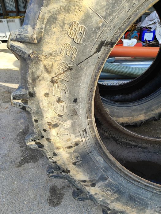 Sprzedam opony 600/65r38